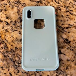 Lifeproof case